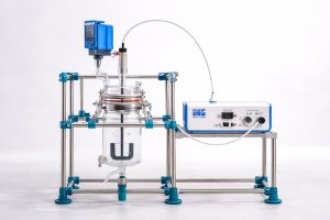 HWS glass reactor with PT100 temperature sensor connected to Hitec Zang LabBox automation platform for digital process control